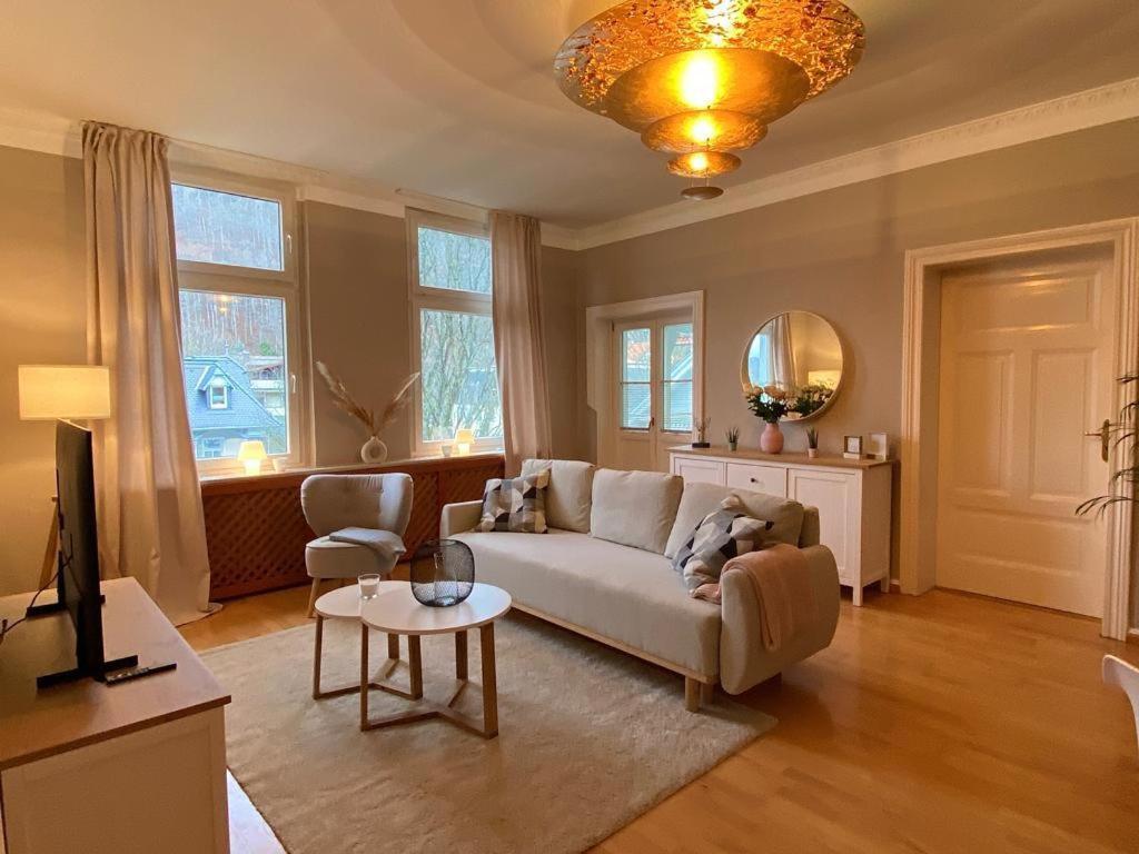 Ferienwohnung: Villa Eichbaum バート・ハルツブルク エクステリア 写真
